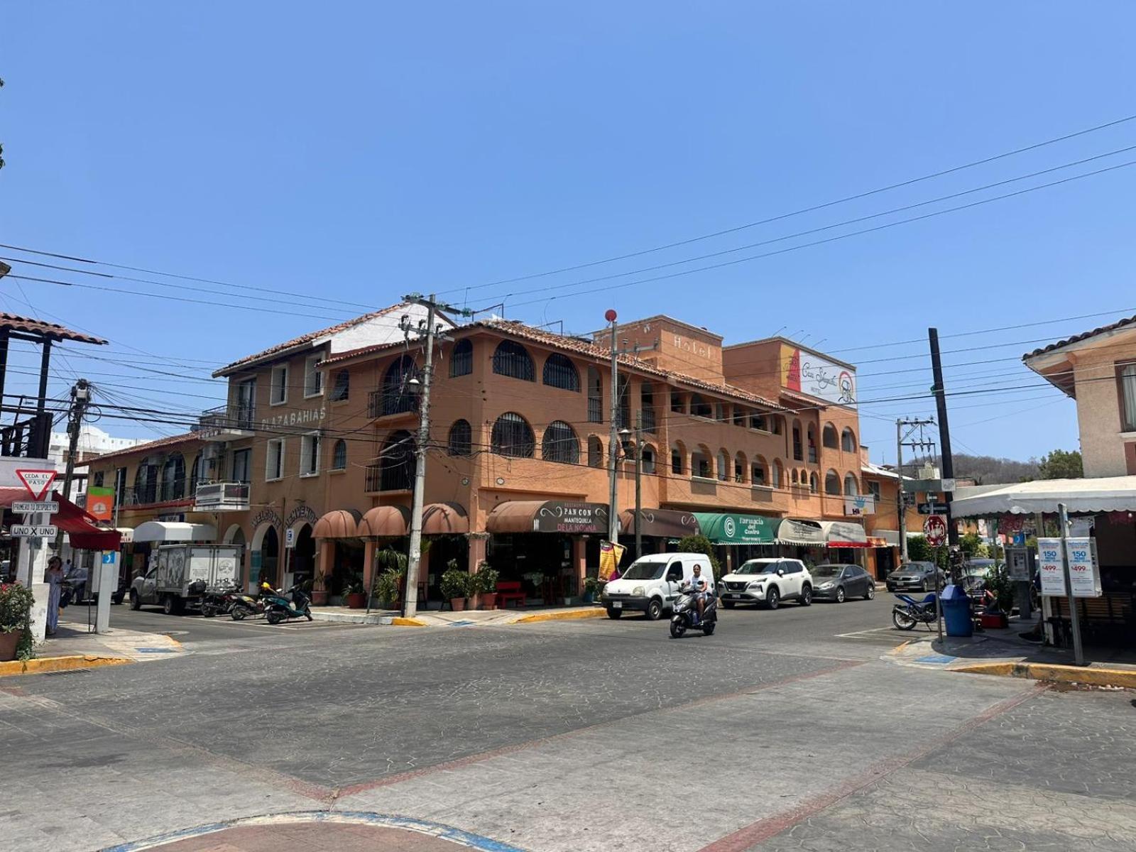 Hotel Casa Shaguibá Crucecita  Esterno foto