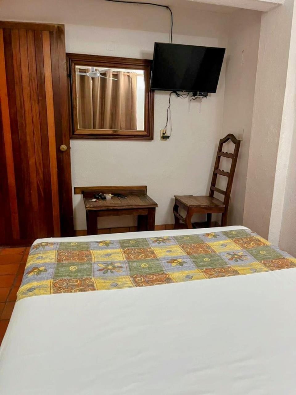 Hotel Casa Shaguibá Crucecita  Esterno foto